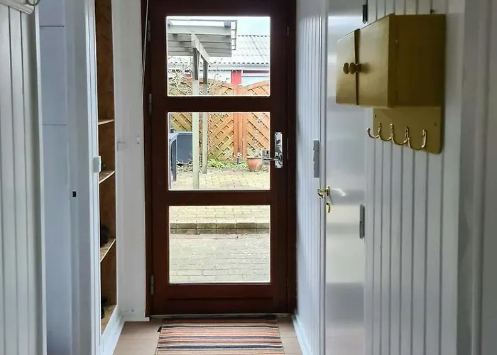 Charming Summer House Near Feriehus